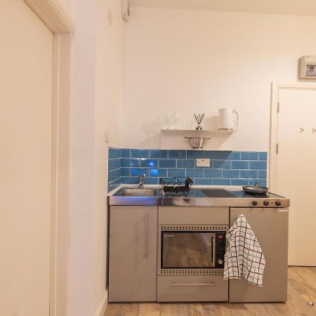 Cosy Modern Apartment, Grand Victorian Building, 5 Mins To Coventry City Centre מראה חיצוני תמונה